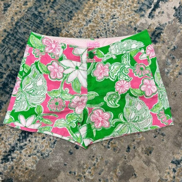 Lilly Pulitzer Pink Green Floral Shorts M Medium NWOT - Picture 1 of 6